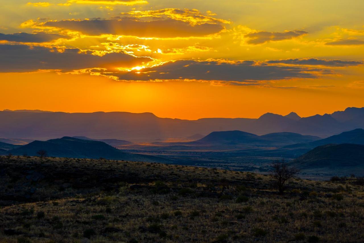 Neuras Wine And Wildlife Estate Hotel Namib-Naukluft National Park ภายนอก รูปภาพ